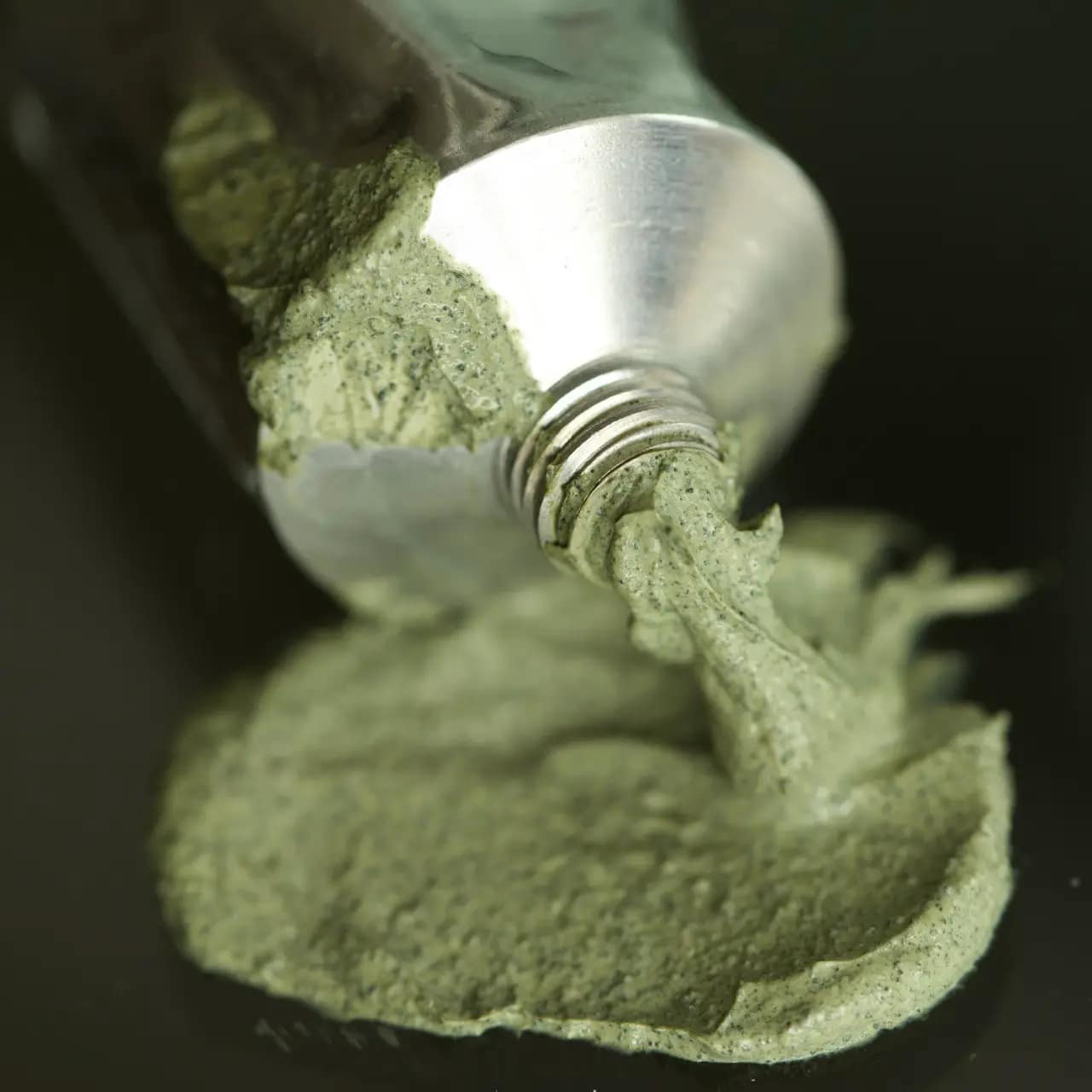 ОЧИЩУЮЧА БАЛАНСУЮЧА МАСКА DETOX